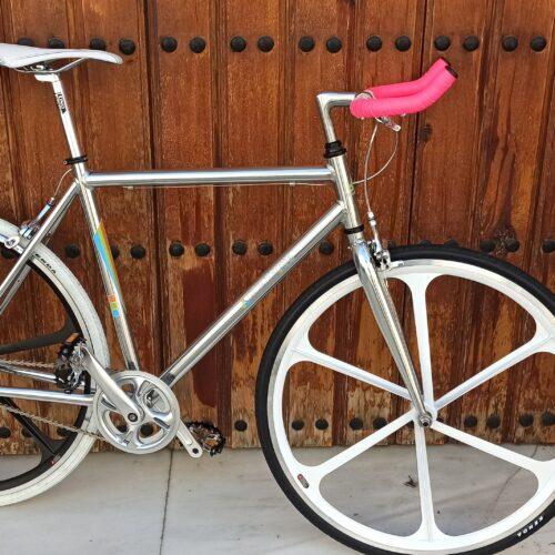 Montaje single speed aluminio Bullhorn 6 palos