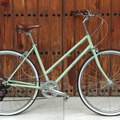 Montaje paseo clásica verde claro 7v